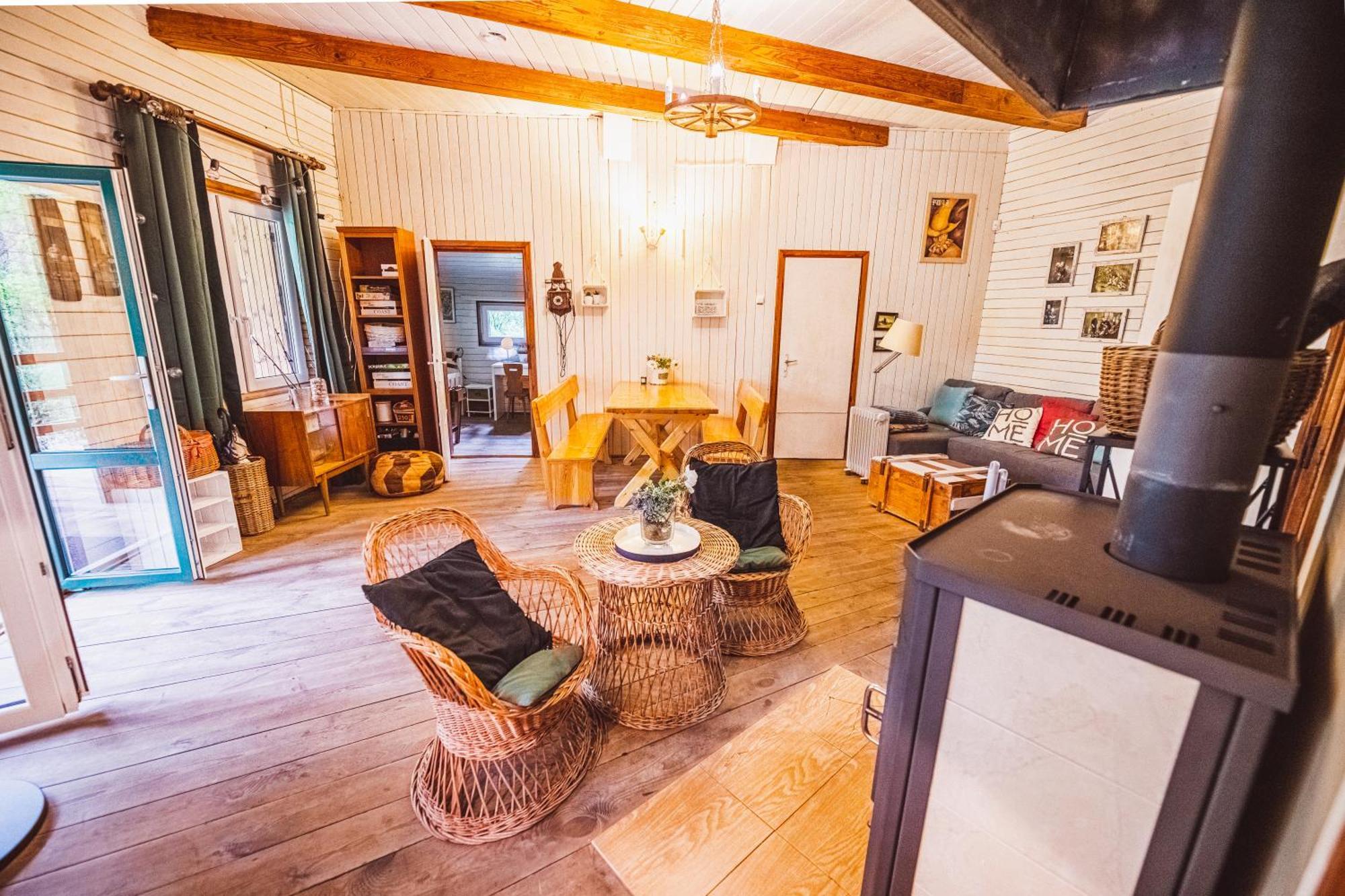 Cozy Nature Retreat With Patio Fireplace Garden Maciejowice Exteriér fotografie